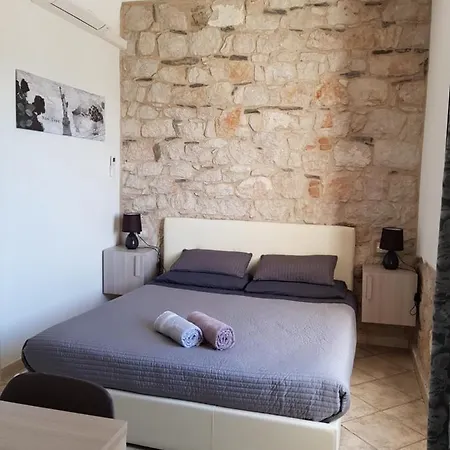 Ideale Tra Mare E Montagna