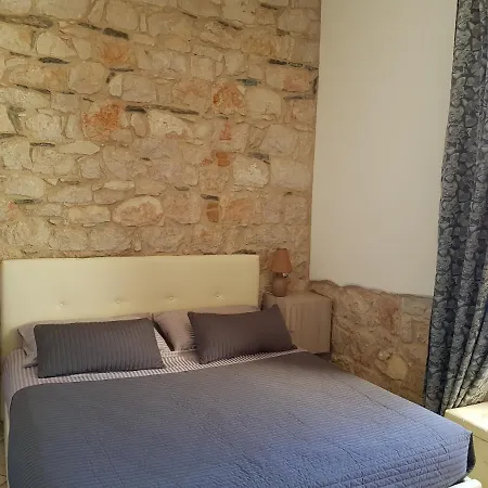 Casa de hóspedes Ideale Tra Mare E Montagna *