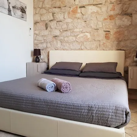 Ideale Tra Mare E Montagna Baunei