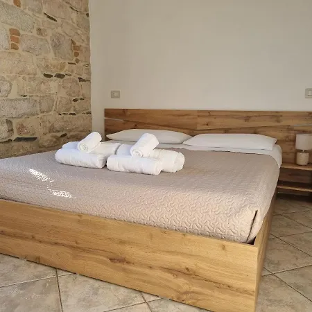 Ideale Tra Mare E Montagna バウネーイ
