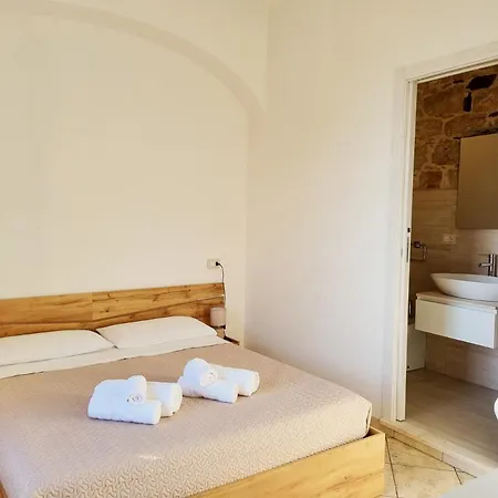 Guest house Ideale Tra Mare E Montagna *