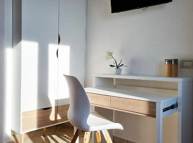 Πανσιόν Ideale Tra Mare E Montagna 3*